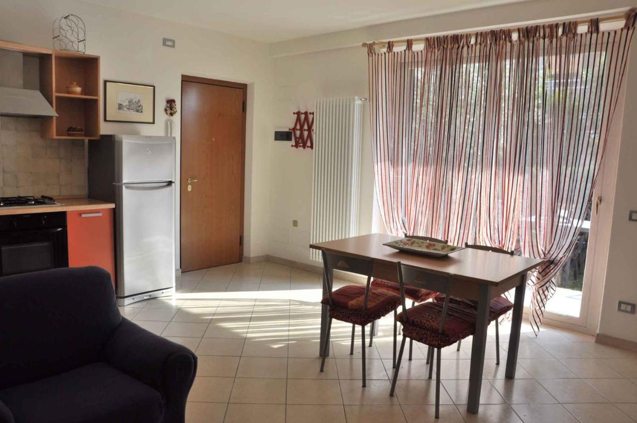 Apartments In Lazise - Gardasee 30250 Екстер'єр фото