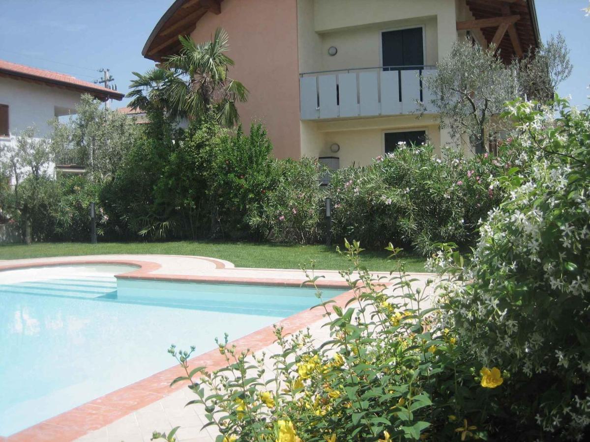 Apartments In Lazise - Gardasee 30250 Екстер'єр фото